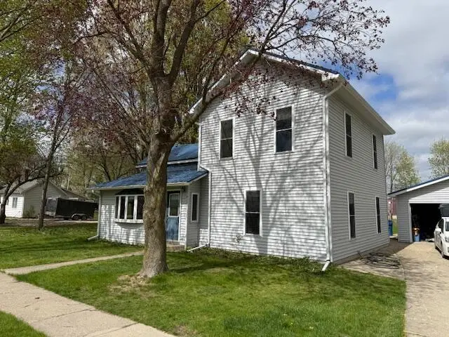 419 Sherman Avenue, Lakeview, MI 48850 - #3