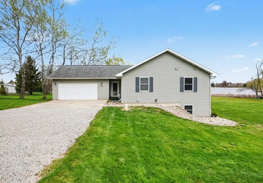 3520 W Lake Drive, Sears, MI 49679 - #2