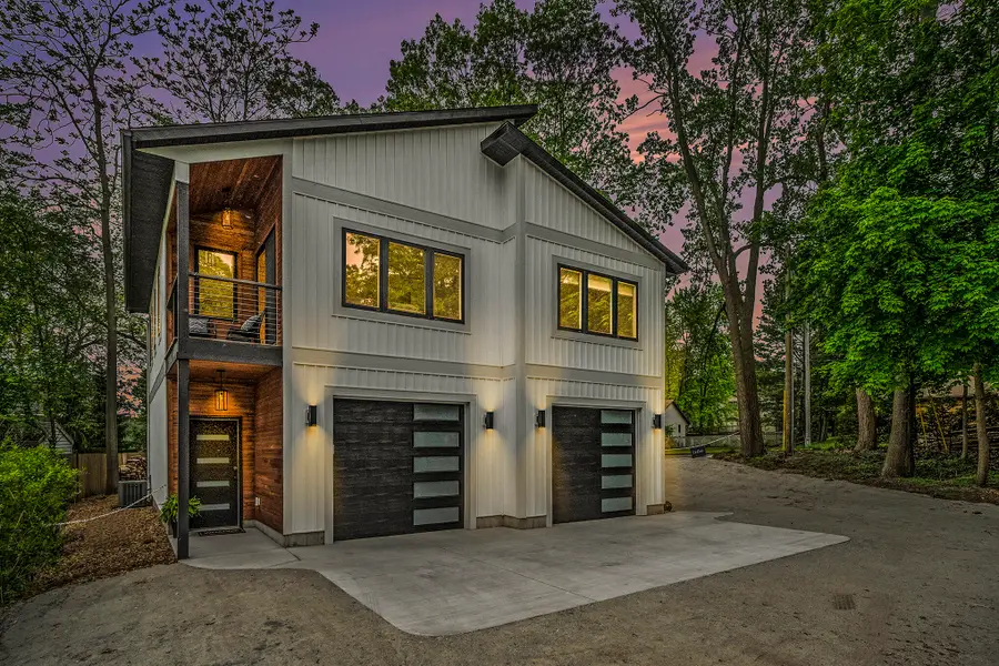3220 Lakeshore Drive, Muskegon, MI 49441 - #2