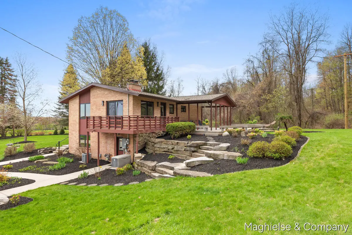 9391 Summit Avenue Ne, Rockford, MI 49341 - #1