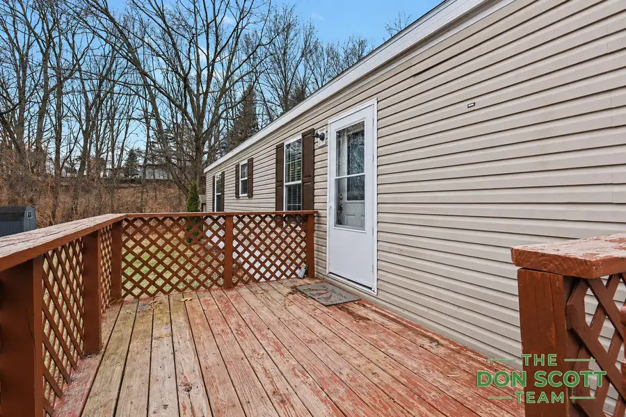 6913 Sandwood Street Ne, Rockford, MI 49341 - #3