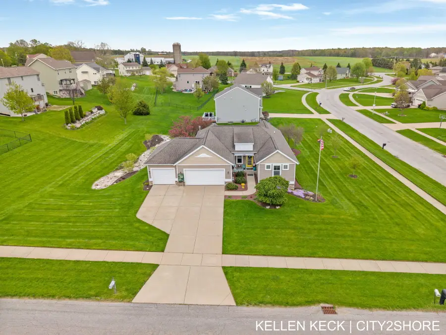 7786 Thornburst Court Se, Byron Center, MI 49315 - #2