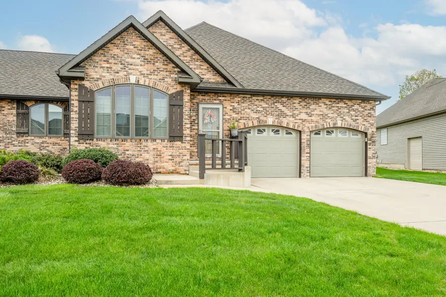 470 Augsburg Path, Saint Joseph, MI 49085 - #2