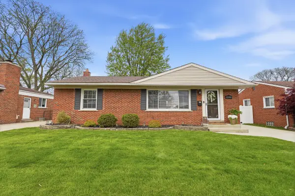 32900 Hees Street, Livonia, MI 48150