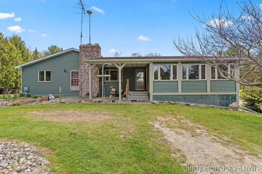 10299 Frost Road, Portland, MI 48875 - #2