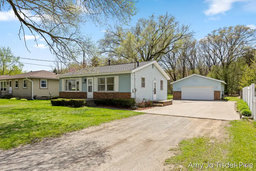 15514 Mercury Drive, Grand Haven, MI 49417 - #2