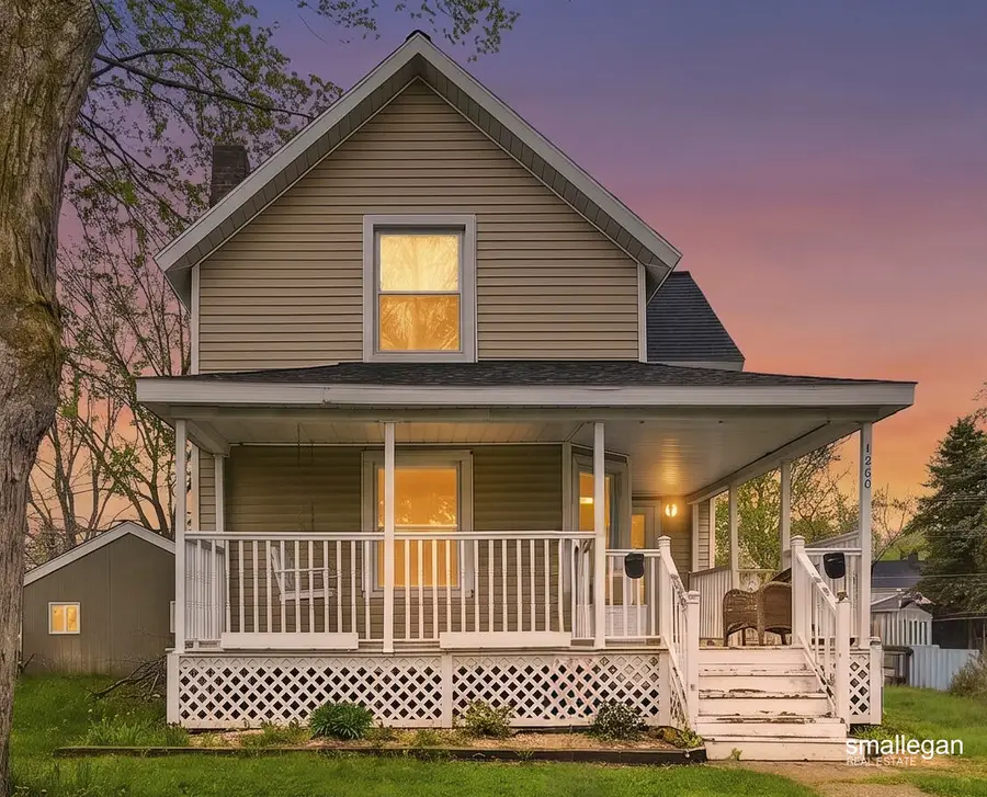 1323 4th Avenue, Lake Odessa, MI 48849 - #2