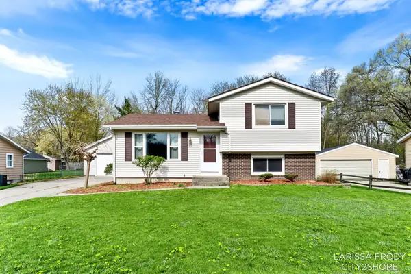 245 Helen Drive, Rockford, MI 49341