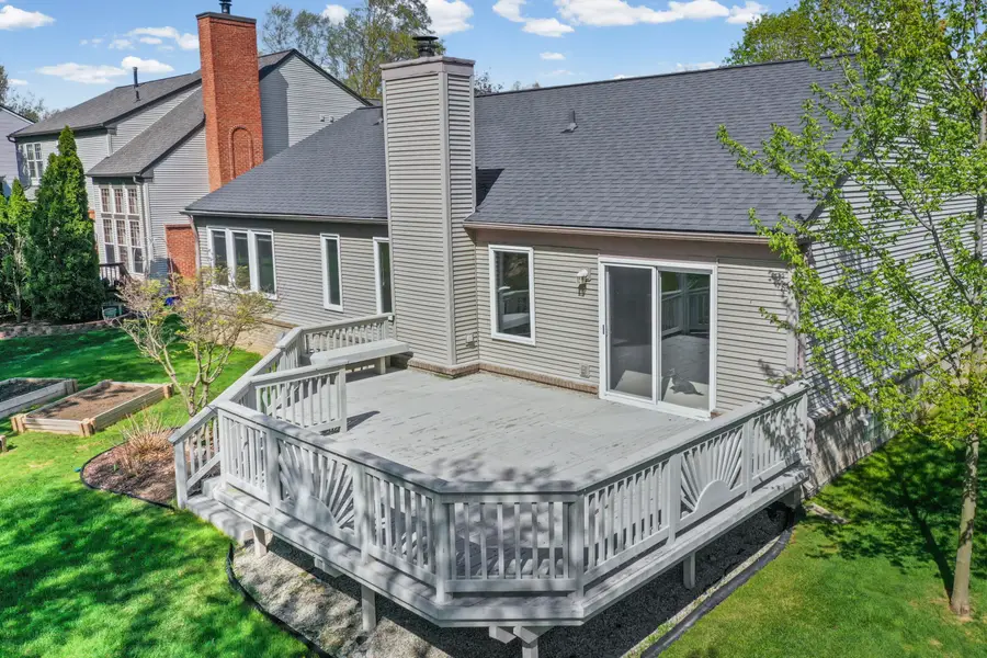 821 Huntington Drive, South Lyon, MI 48178 - #3