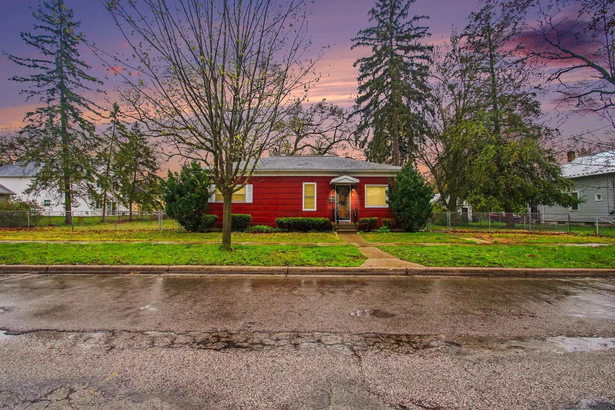 511 E Isabella Avenue, Muskegon, MI 49442 - #1