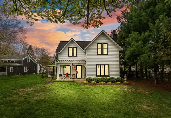 156 S Union Street, Douglas, MI 49406