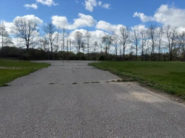 272 E Dutch Mill Street, Grant, MI 49327 - #3
