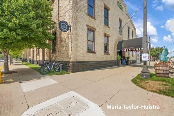 17 S 2nd Street #1, Grand Haven, MI 49417