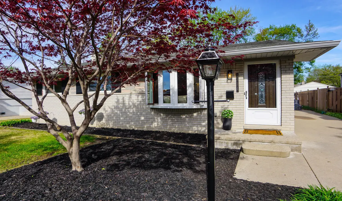 8364 Holly Drive, Canton, MI 48187 - #1