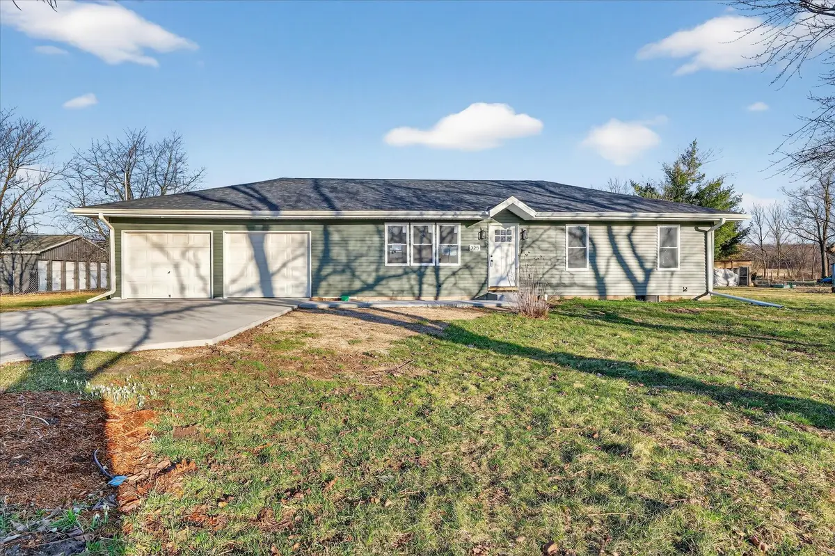 325 E Battle Creek Street, Galesburg, MI 49053 - #1