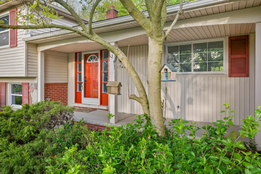 17447 Park Street, Livonia, MI 48152 - #3