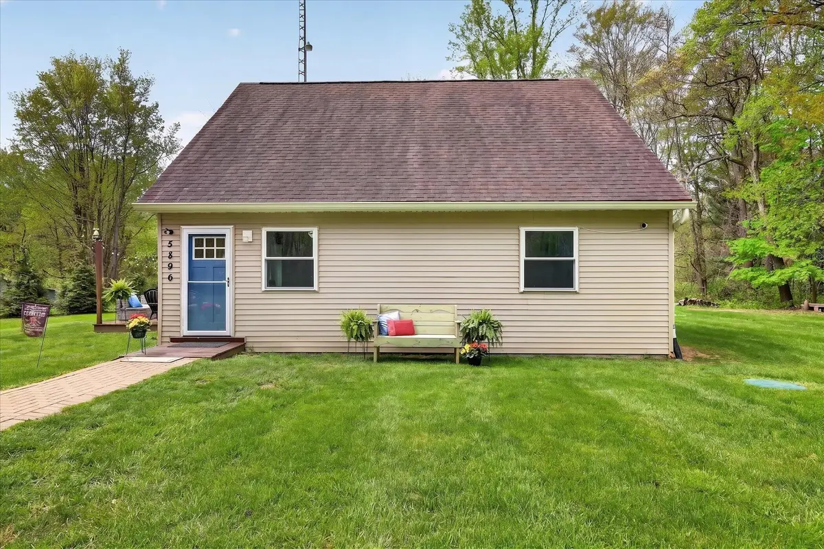 5896 Erie Street, Coloma, MI 49038 - #1