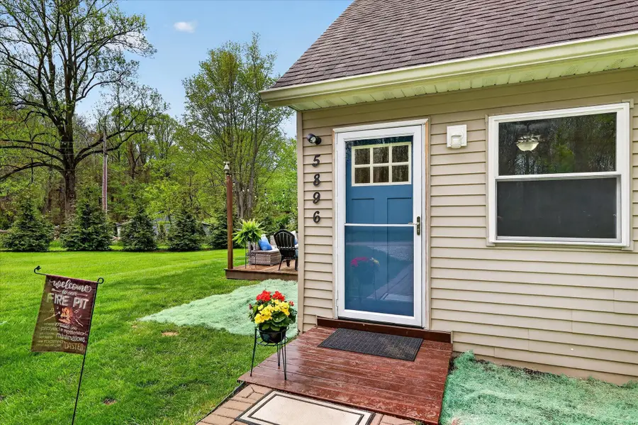 5896 Erie Street, Coloma, MI 49038 - #3