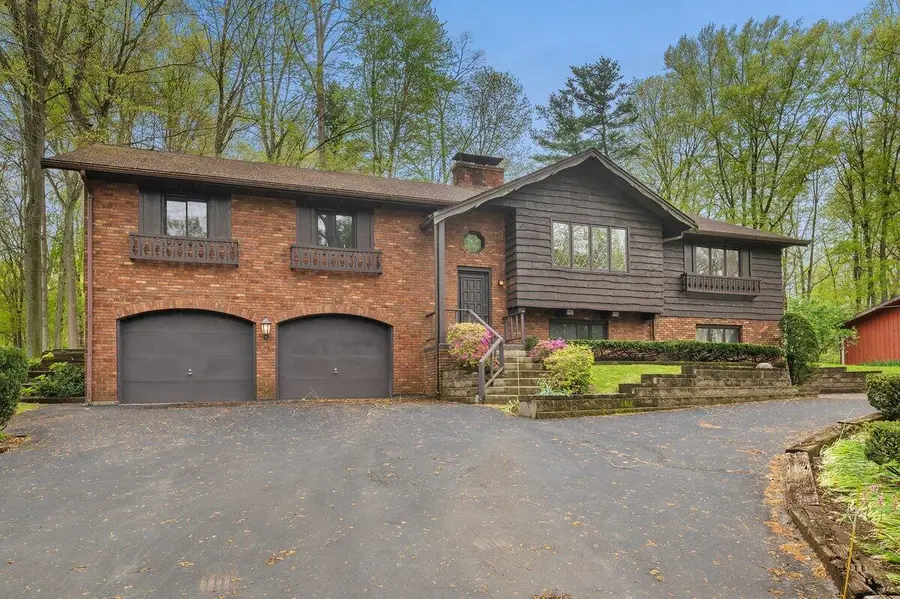 2552 Ridgewood Trail, Berrien Springs, MI 49103 - #2