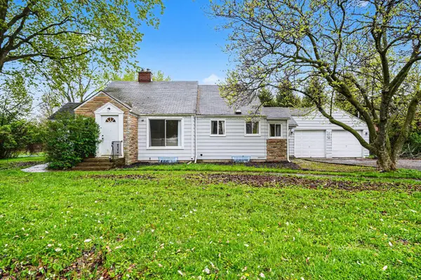 5610 Cascade Road Se, Grand Rapids, MI 49546