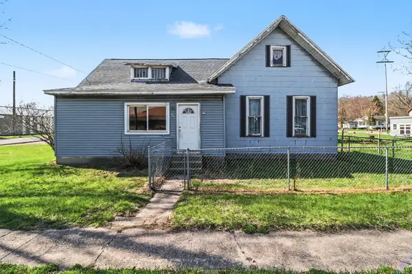 693 Mee Street, Manistee, MI 49660