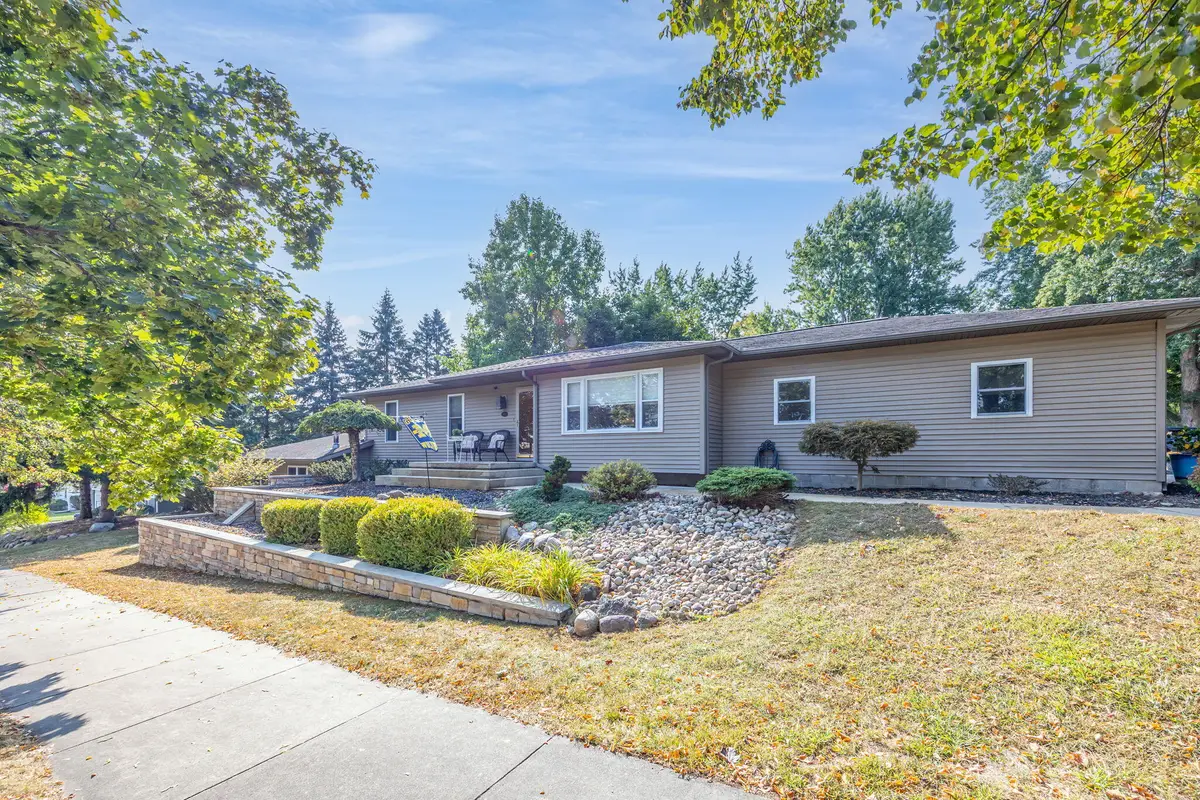 602 Oak Street Street, Big Rapids, MI 49307 - #1
