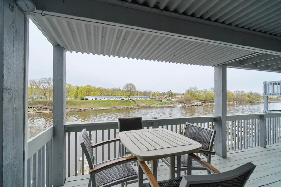 315 5th Avenue #17, Manistee, MI 49660 - #3