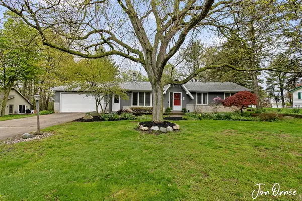 697 Morningside Drive, Holland, MI 49423