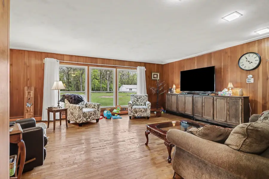 8690 E Main Street, Galesburg, MI 49053 - #2