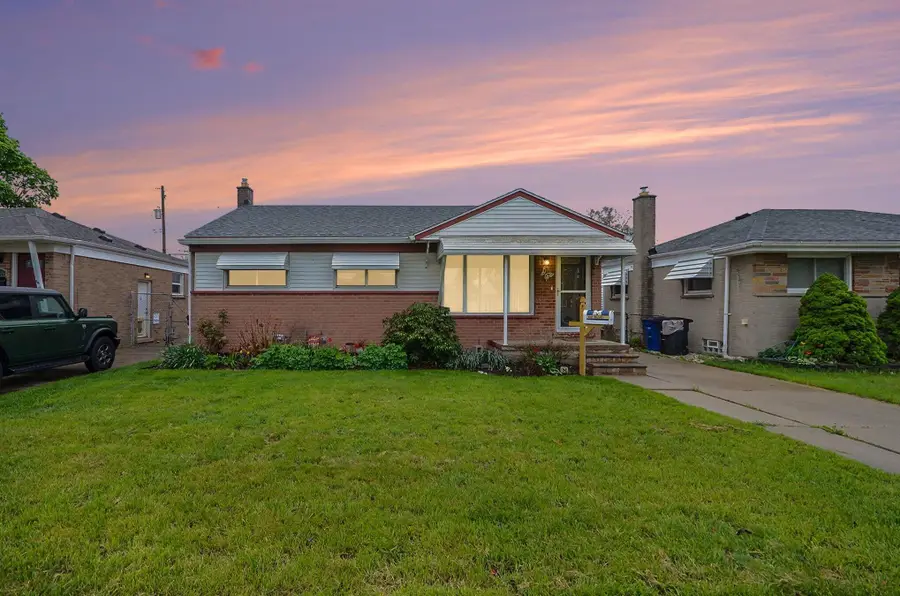 32517 Avondale Street, Westland, MI 48186 - #2
