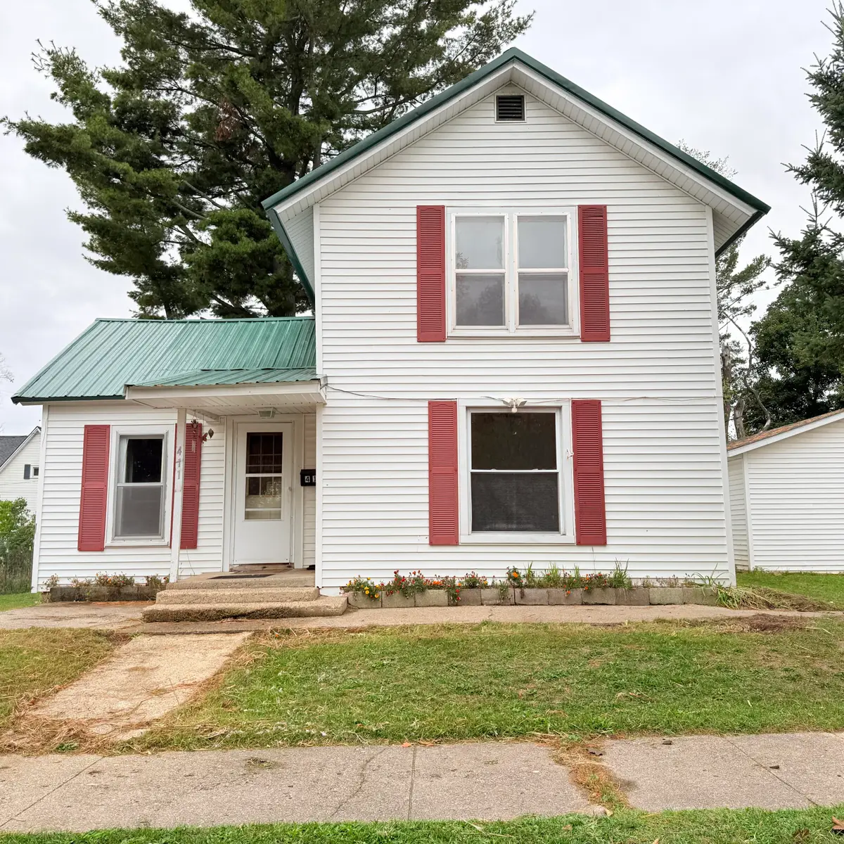 411 N Higbee Street, Reed City, MI 49677 - #1
