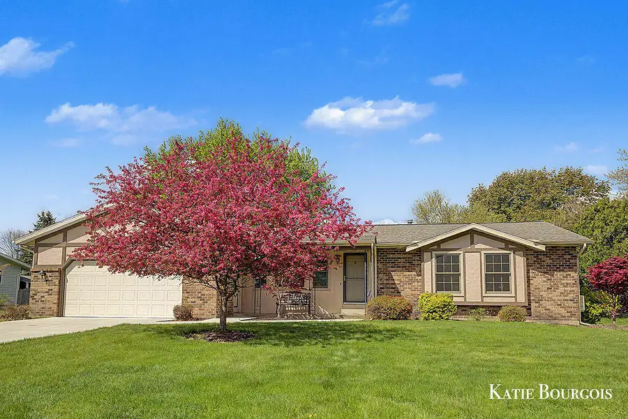 961 Maplerow Avenue Nw, Grand Rapids, MI 49534 - #2