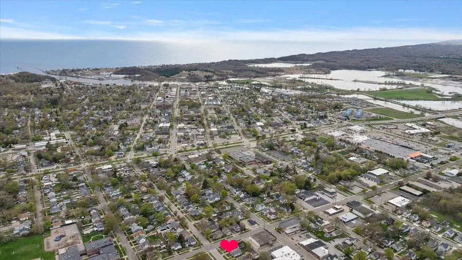 1103 Franklin Avenue, Grand Haven, MI 49417 - #2