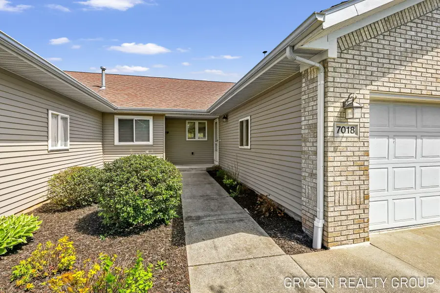 7018 Baltic Drive Sw, Byron Center, MI 49315 - #3