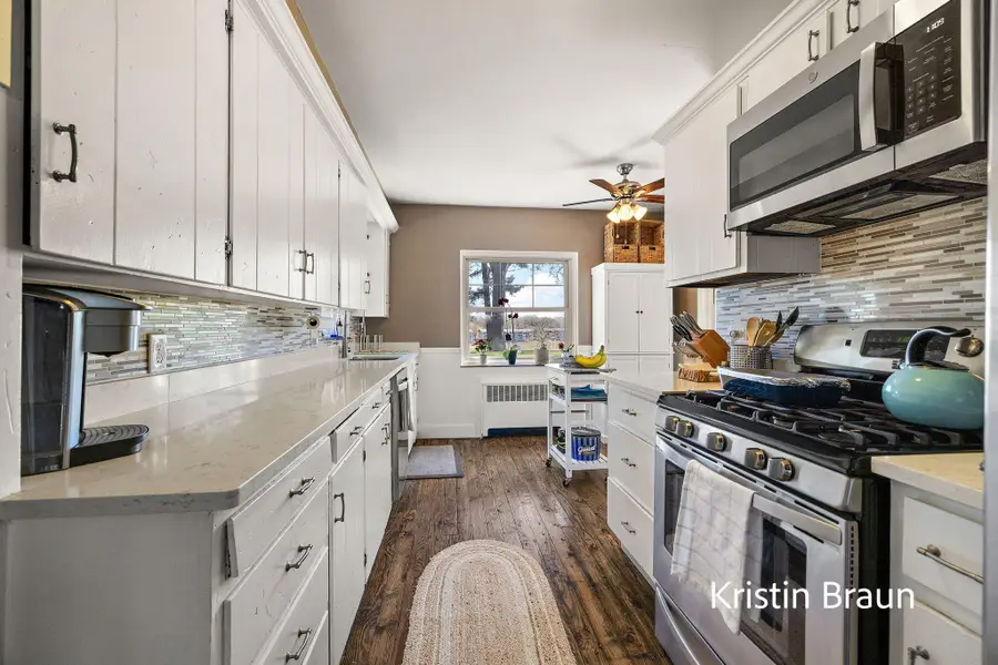 4078 Highgate Road, Norton Shores, MI 49441 - #2