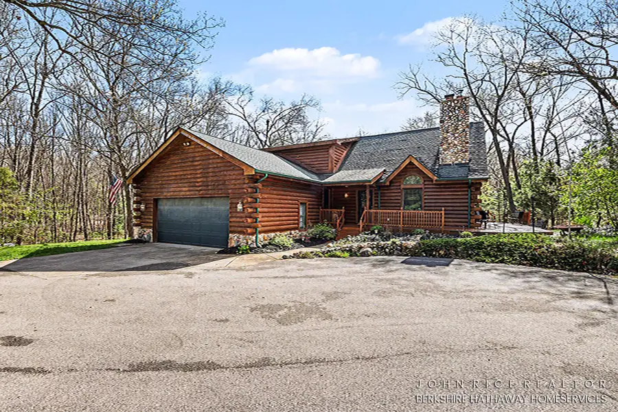 10690 Bennett Street Se, Lowell, MI 49331 - #3