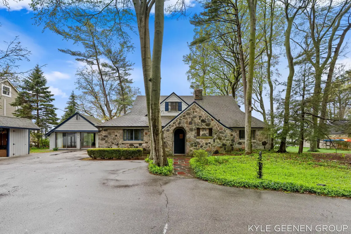 1418 Waukazoo Drive, Holland, MI 49424 - #1