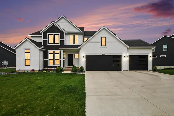 13059 Pine Glen Drive, Grand Haven, MI 49417
