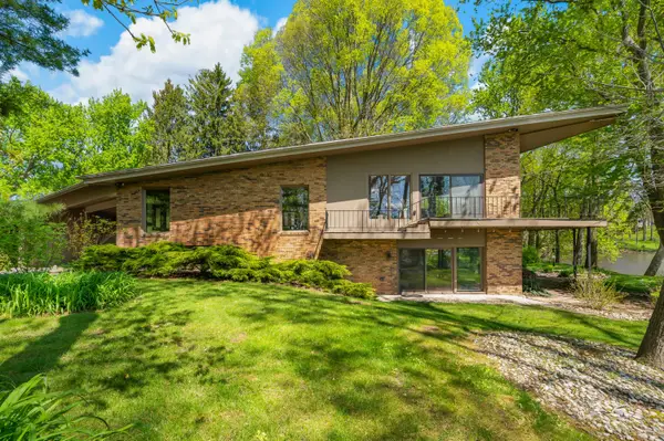 2135 Derfla Drive, St. Joseph, MI 49085
