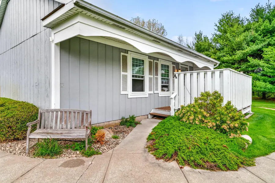3401 Big Bend Bend #A, Kalamazoo, MI 49048 - #3