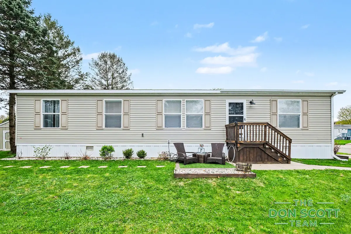 1480 Red Oak Lane Ne, Belmont, MI 49306 - #1