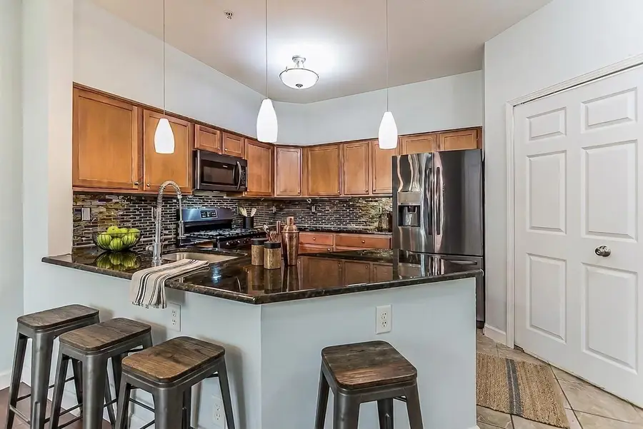 922 W Summerfield Glen Circle, Ann Arbor, MI 48103 - #3