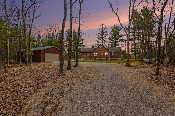 4985 White Pine Drive, Manistee, MI 49660