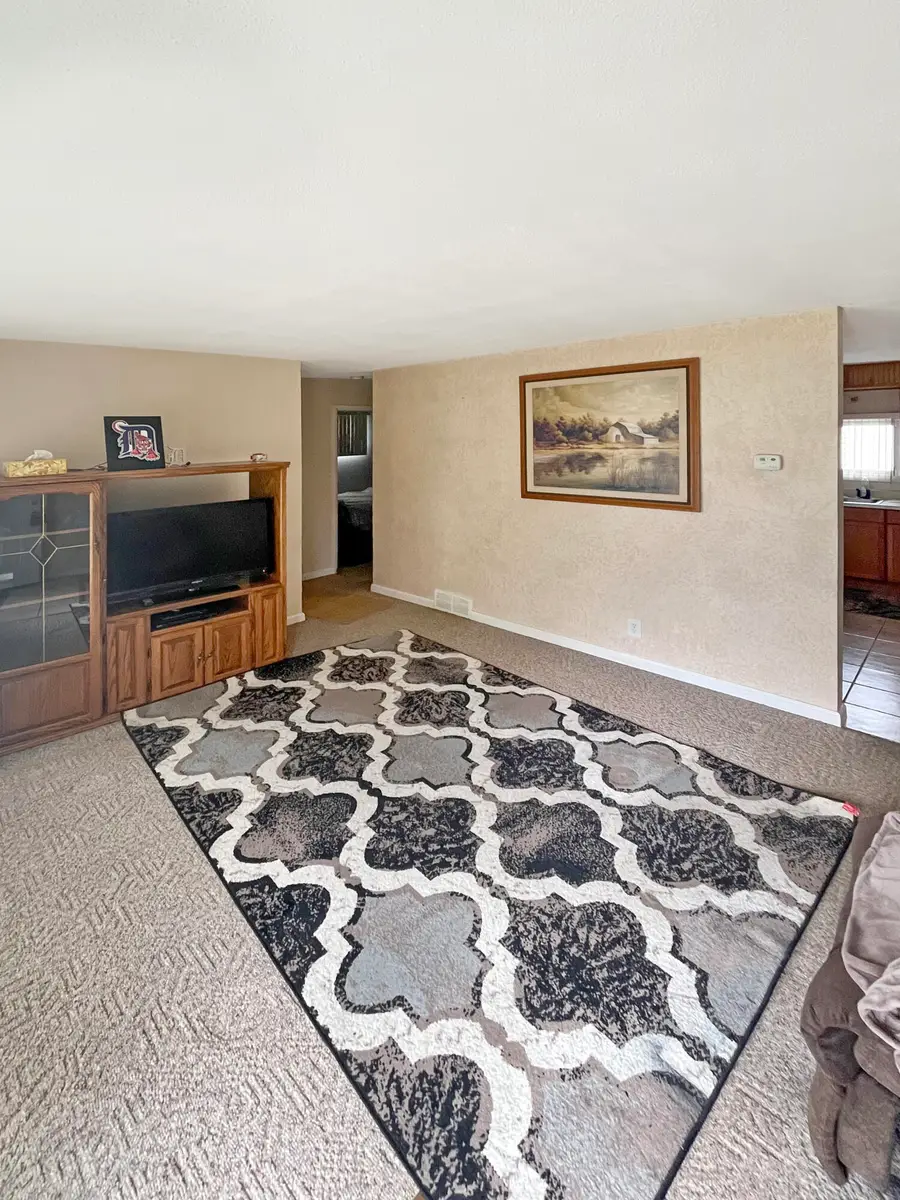 204 W Ypsilanti Avenue, Pontiac, MI 48340 - #3