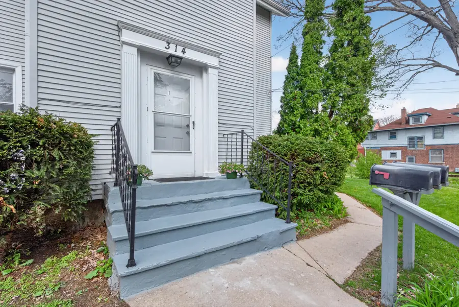 312-314 Second Street, Jackson, MI 49201 - #3
