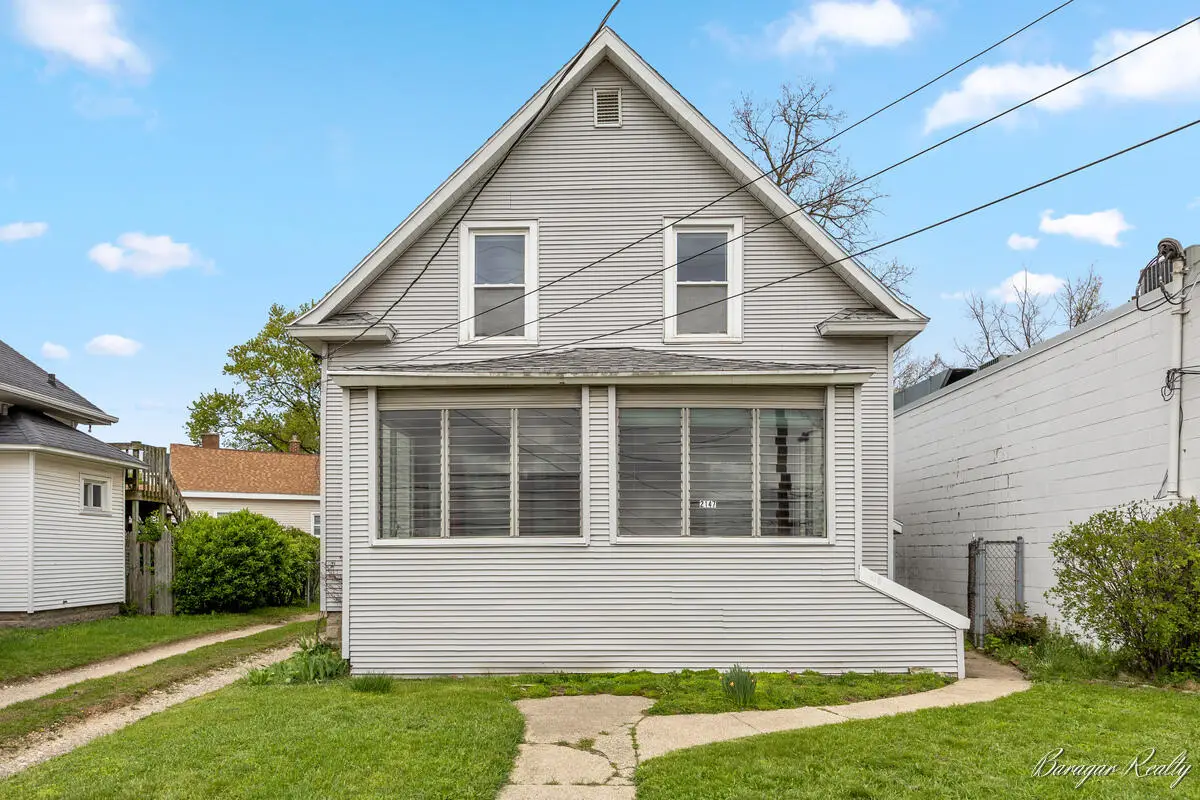 2147 Plainfield Avenue Ne, Grand Rapids, MI 49505 - #1