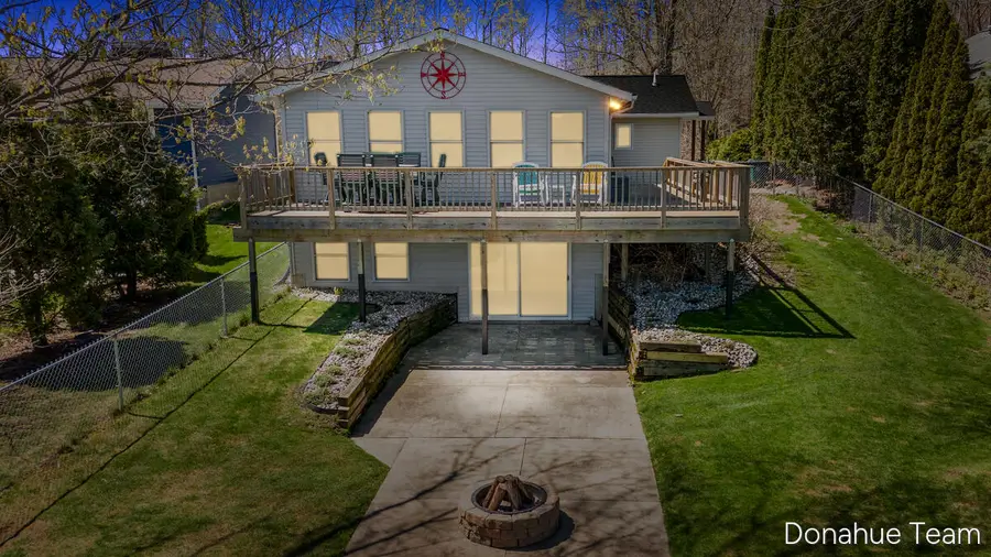 4460 S Sherman Avenue, Fremont, MI 49412 - #3