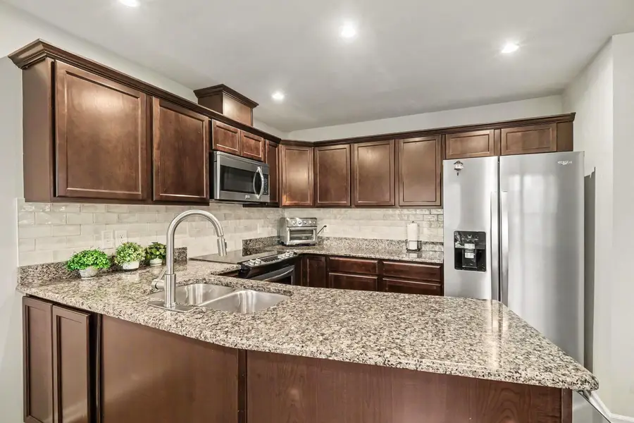 50492 Beechwood Court, Plymouth, MI 48170 - #3