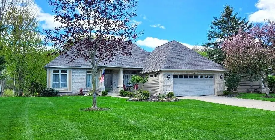 1698 Oakleigh Woods Drive Nw #7, Grand Rapids, MI 49504 - #1