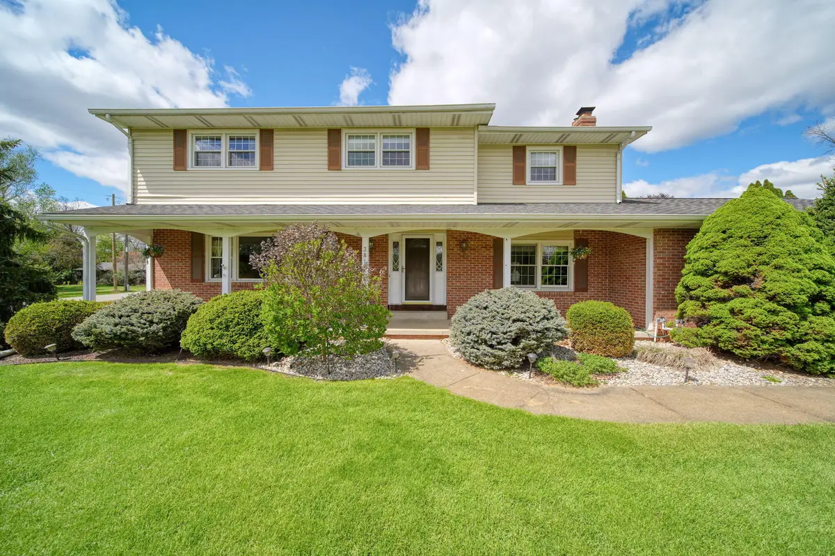3818 Midberry Road, Jackson, MI 49203 - #1